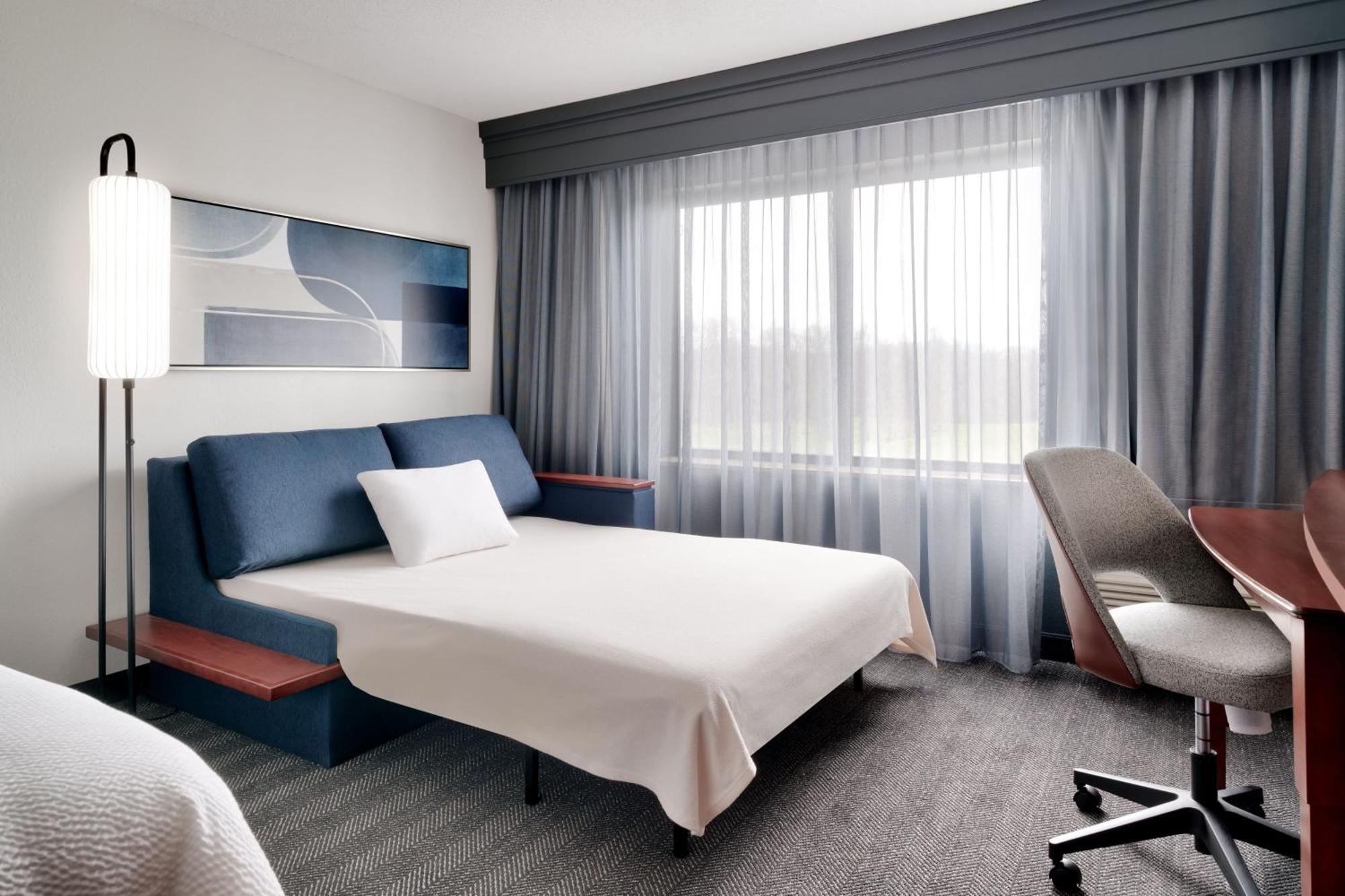 Courtyard By Marriott Johnson City Exterior foto