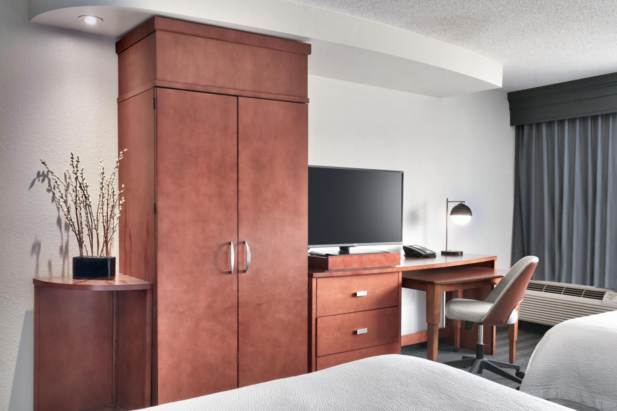 Courtyard By Marriott Johnson City Exterior foto