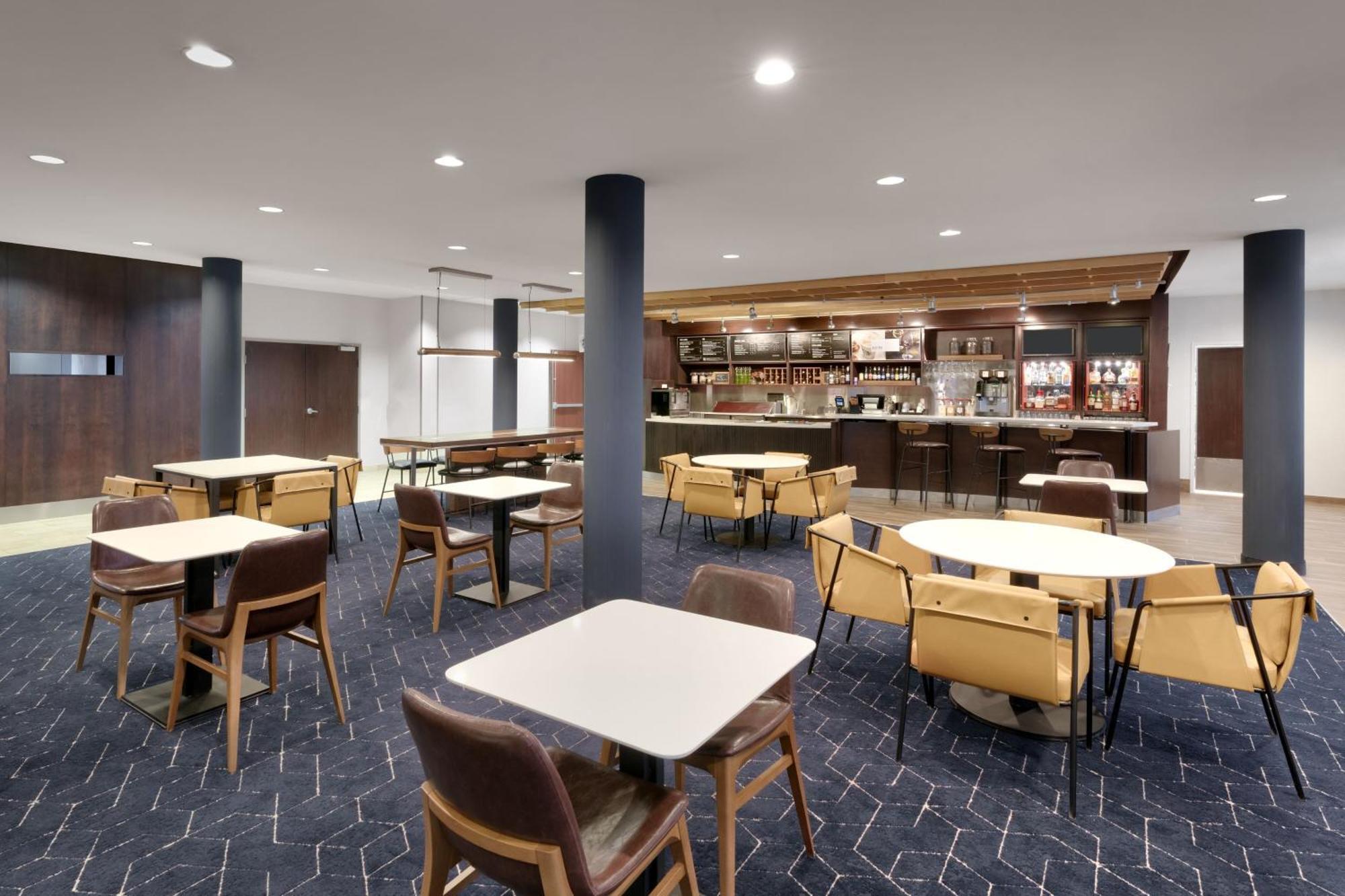 Courtyard By Marriott Johnson City Exterior foto
