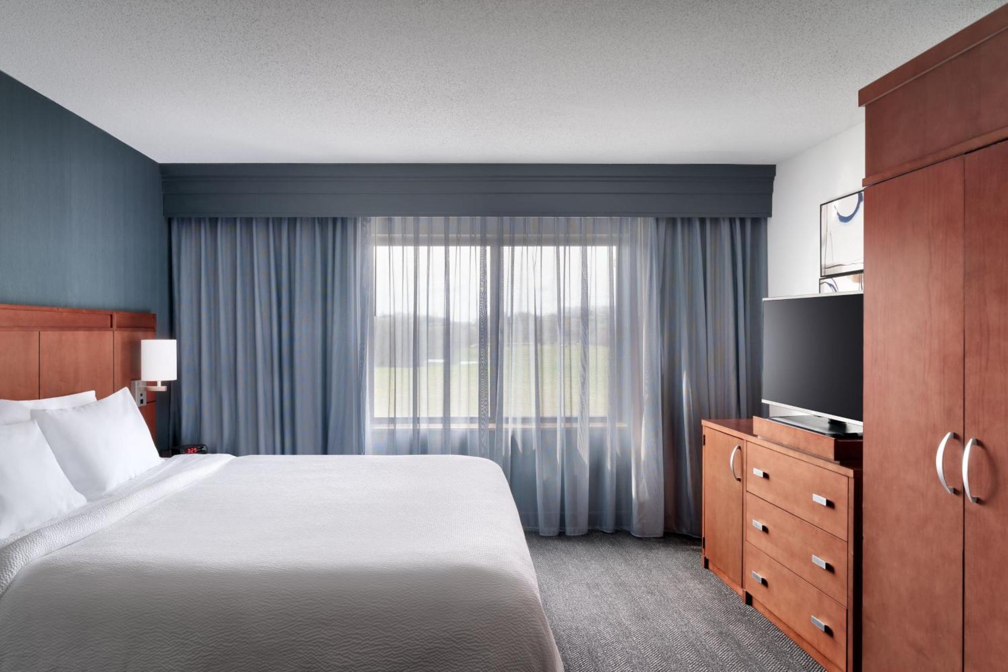 Courtyard By Marriott Johnson City Exterior foto