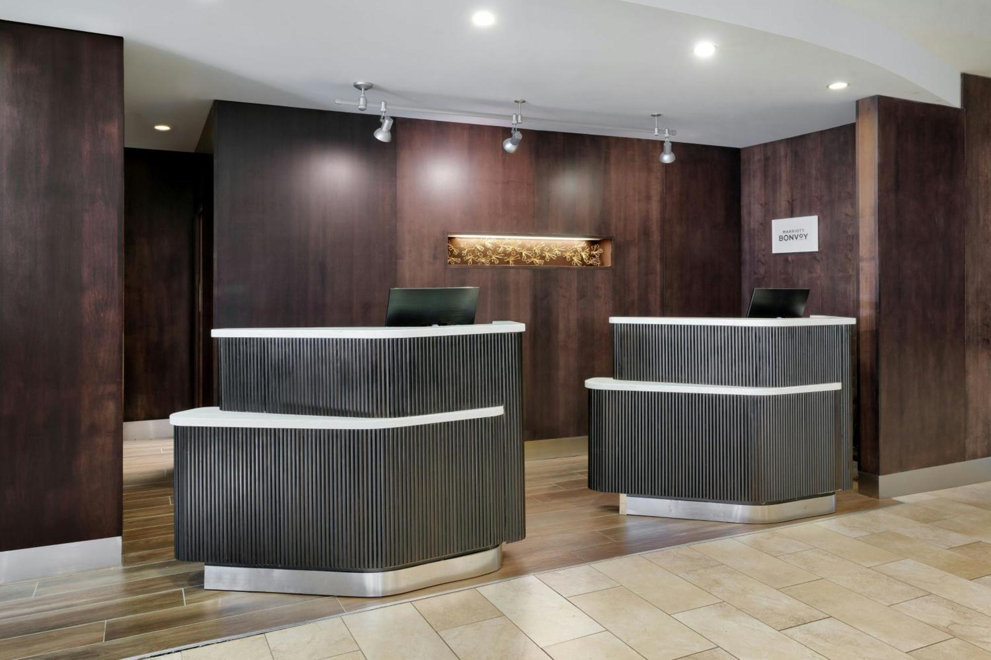 Courtyard By Marriott Johnson City Exterior foto