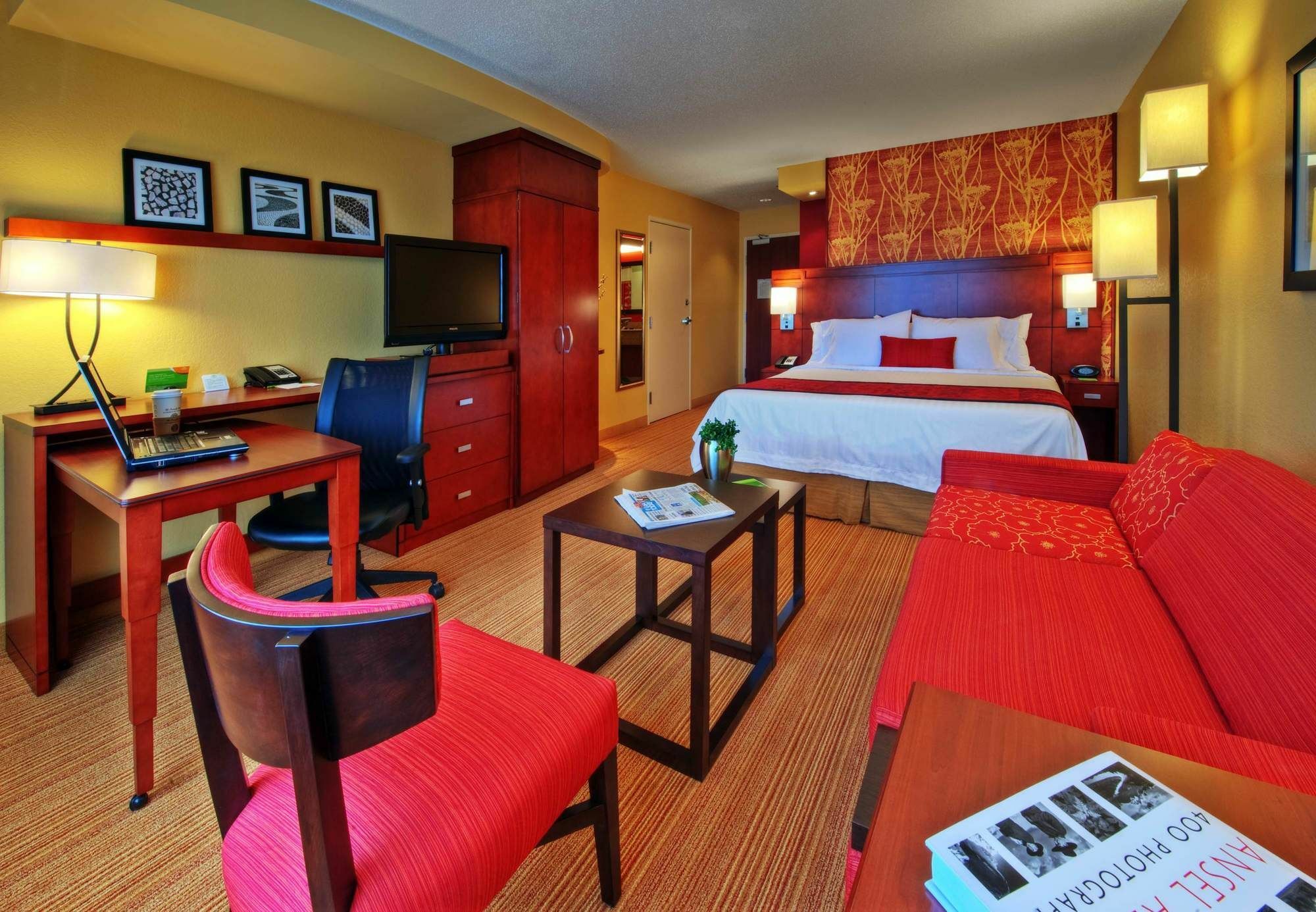 Courtyard By Marriott Johnson City Exterior foto